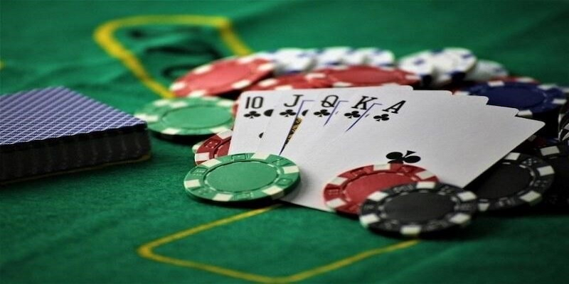 Các Bước Cơ Bản Để Thực Hiện Chiến Thuật "Gom Bài"